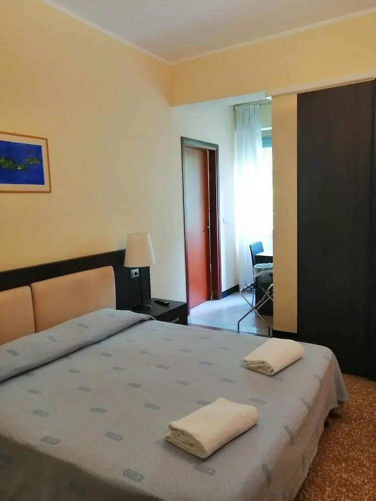 Hotel Palace Varazze 3*,