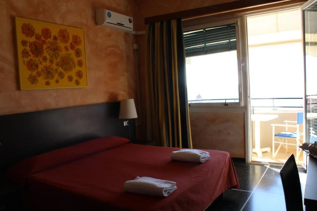 Hotel Palace Varraze