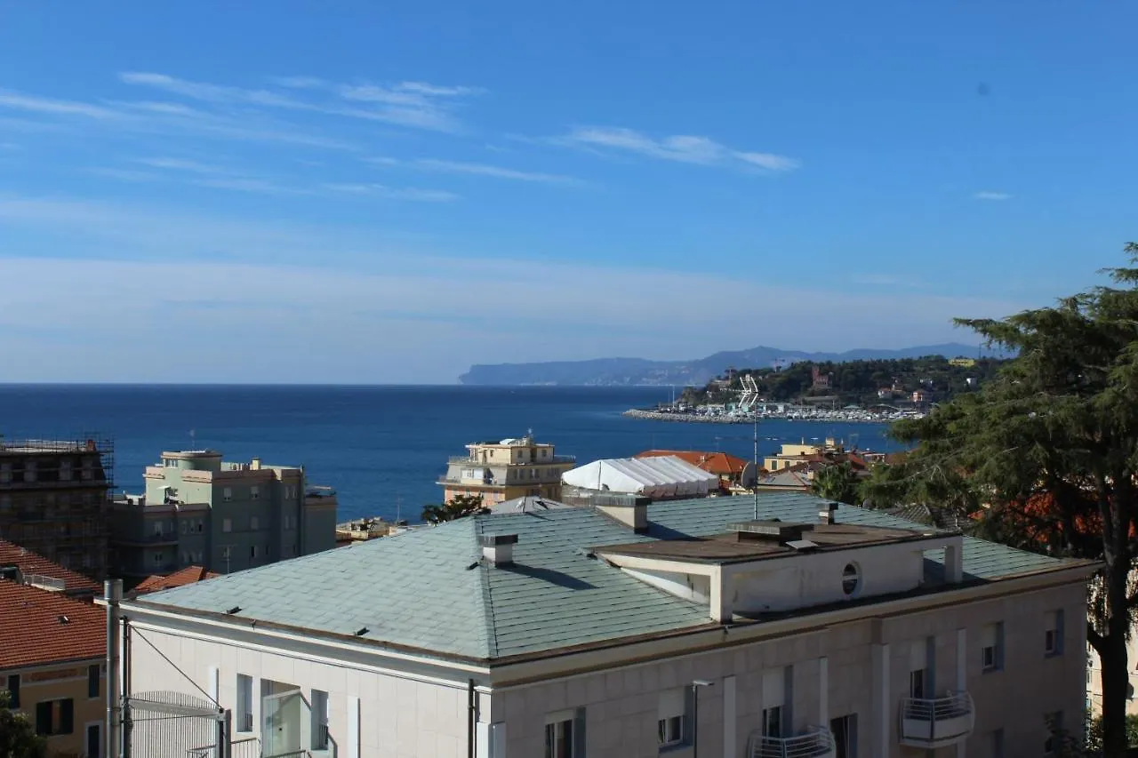Hotel Palace Varazze 3*,